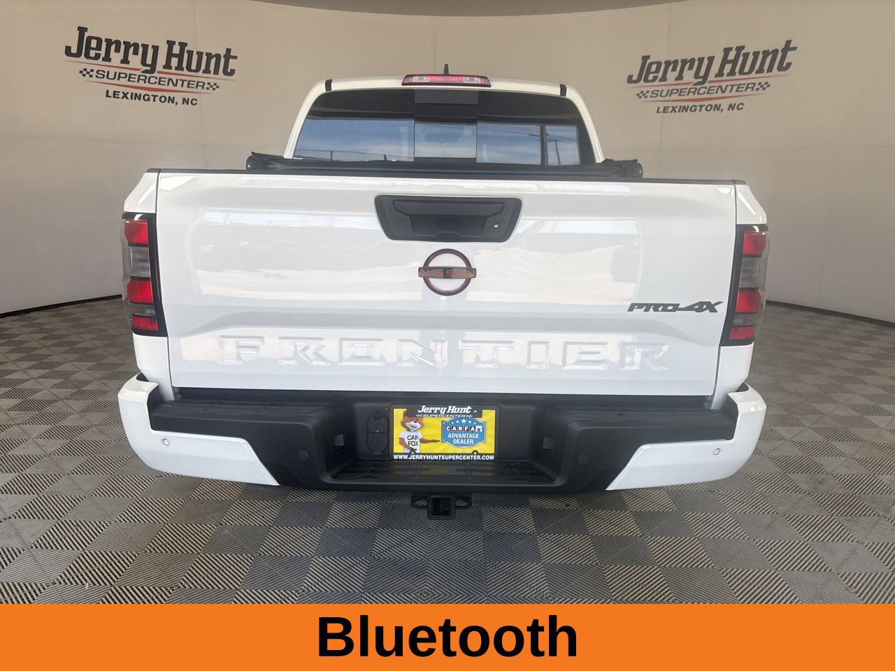 Used 2023 Nissan Frontier PRO-4X w/ Pro Convenience Package AWD/4WD image 7