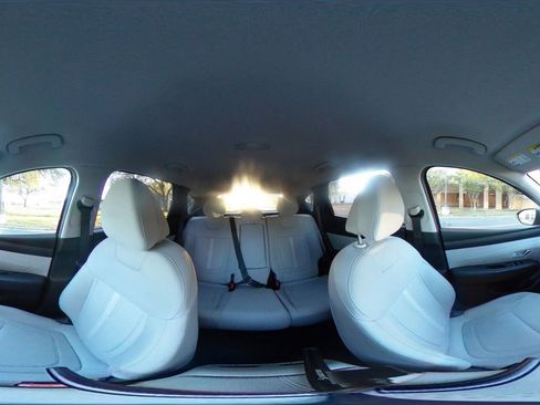 Used 2025 Hyundai Tucson SEL image 37