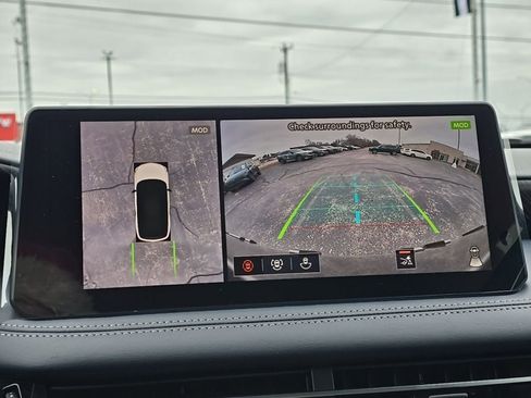 New 2026 INFINITI QX60 Sport image 17