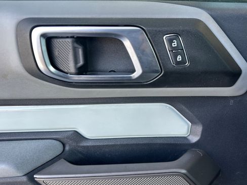 Used 2021 Ford Bronco Badlands image 10