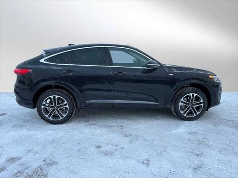 New 2025 Audi Q5 Premium image 2
