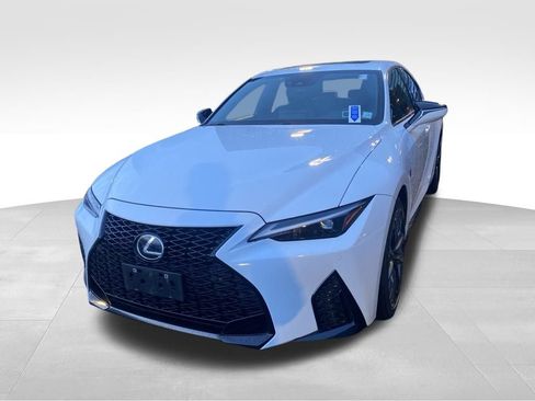 Used 2022 Lexus IS 350 F Sport image 5