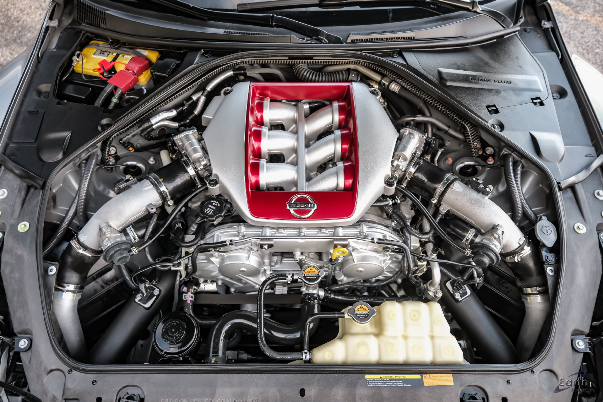 Used 2013 Nissan GT-R Black Edition AWD/4WD image 4