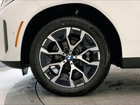 New 2026 BMW X3 xDrive30i w/ Premium Package AWD/4WD image 9