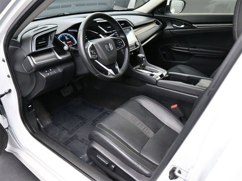 Used 2019 Honda Civic EX-L image 2