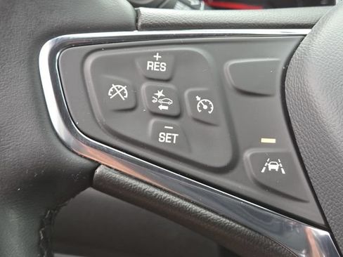Used 2024 Chevrolet Equinox LT AWD/4WD image 32
