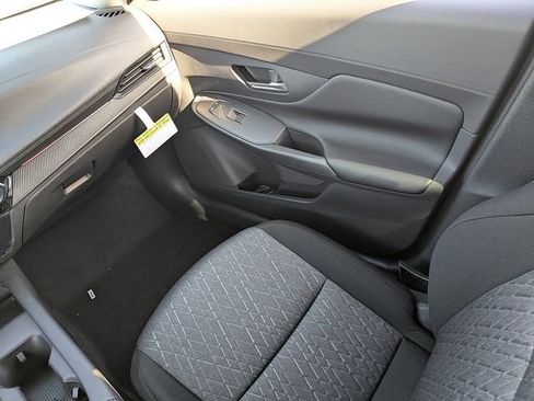 New 2026 Nissan Sentra SV w/ SV Convenience Package FWD image 23
