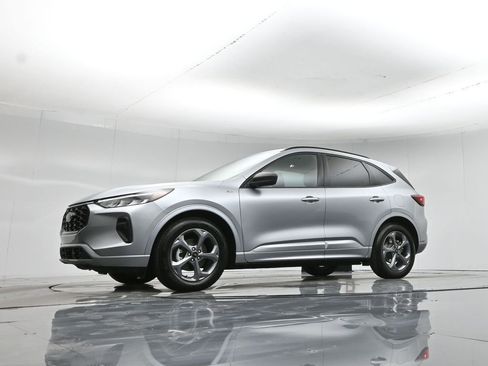 Used 2024 Ford Escape ST-Line w/ Cold Weather Package image 51