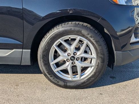 Used 2024 Ford Edge SEL image 10