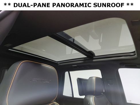 Used 2021 GMC Yukon AT4 w/ AT4 Premium Plus Package image 10