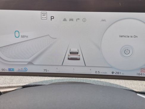 Certified 2024 Kia EV6 Light AWD/4WD image 22