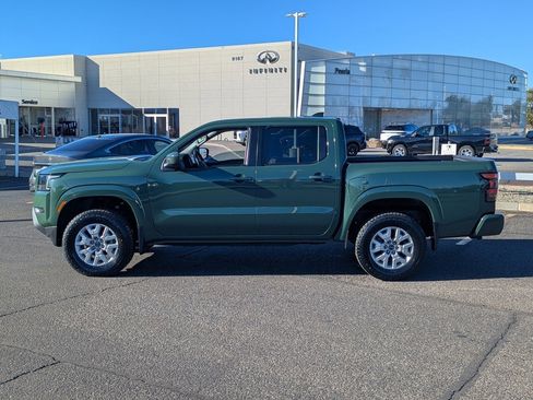 Certified 2022 Nissan Frontier SV w/ Technology Package image 3