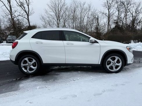 Used 2019 Mercedes-Benz GLA 250 4MATIC image 4