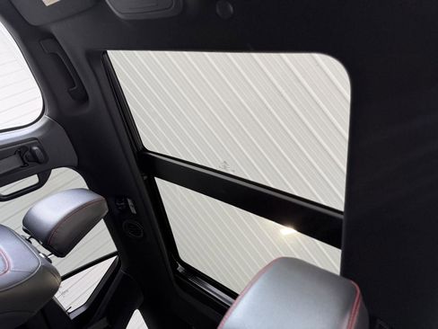 Used 2023 Ford Explorer ST-Line w/ Class IV Trailer Tow Package image 55