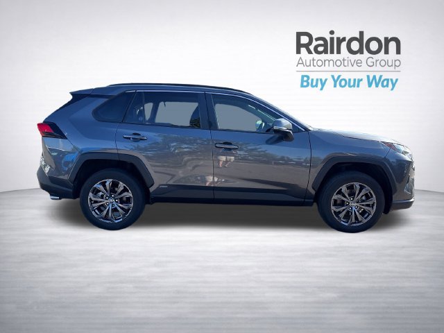 Used 2023 Toyota RAV4 XLE Premium AWD/4WD image 8