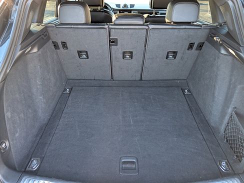 Used 2017 Porsche Macan image 26