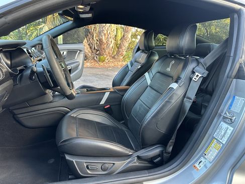 Used 2020 Ford Mustang Shelby GT500 w/ Technology Package image 67