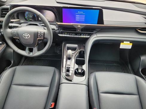 New 2026 Toyota Crown Signia AWD/4WD image 22