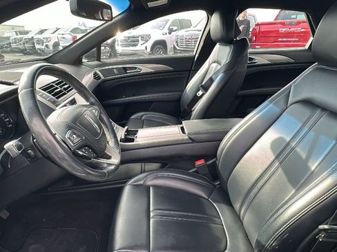 Used 2017 Lincoln MKZ Premiere image 9