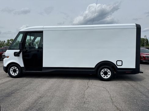 Used 2024 Chevrolet Brightdrop 600 w/ Battery Pack, Max Range AWD/4WD image 2