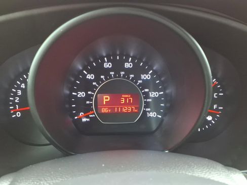 Used 2016 Kia Soul FWD image 30