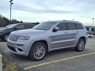 Used 2018 Jeep Grand Cherokee Summit w/ Platinum Series Group video 1