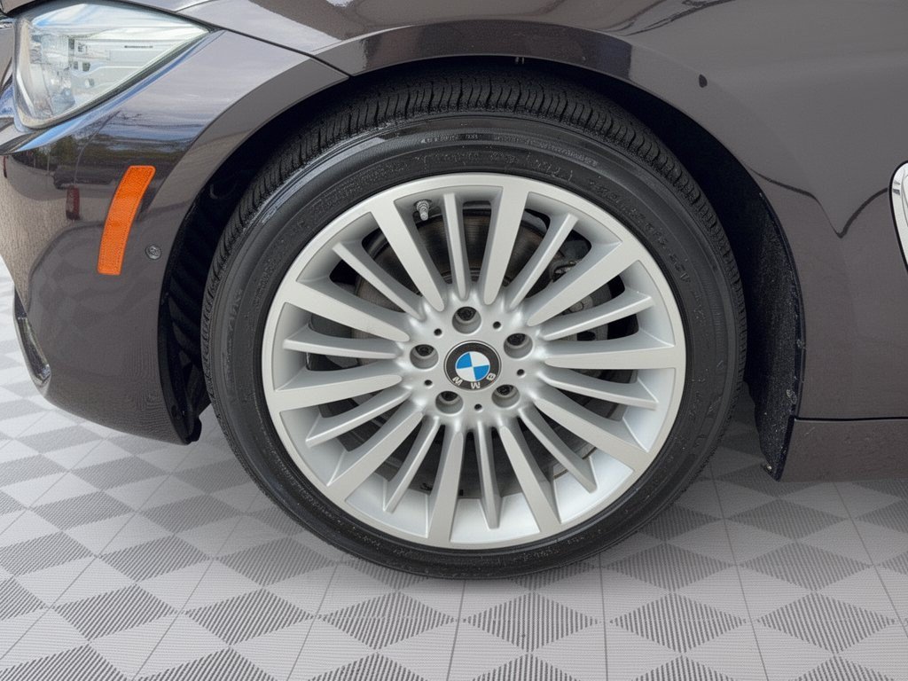 Used 2015 BMW 428i Convertible RWD image 13