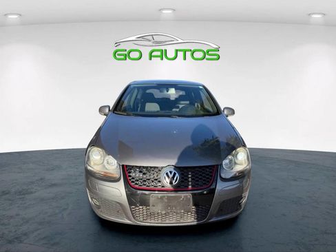 Used 2007 Volkswagen Golf 2-Door image 8