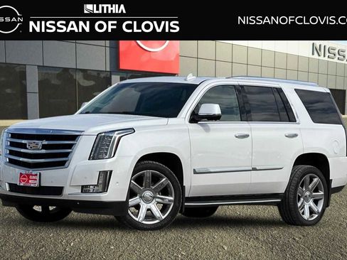 Used 2017 Cadillac Escalade Premium Luxury AWD/4WD image 1