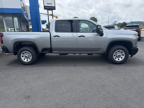 New 2026 Chevrolet Silverado 2500 W/T AWD/4WD image 2
