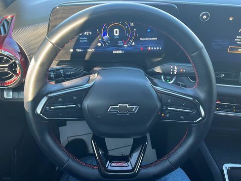 Used 2025 Chevrolet Equinox RS w/ Safety and Technology Package image 10