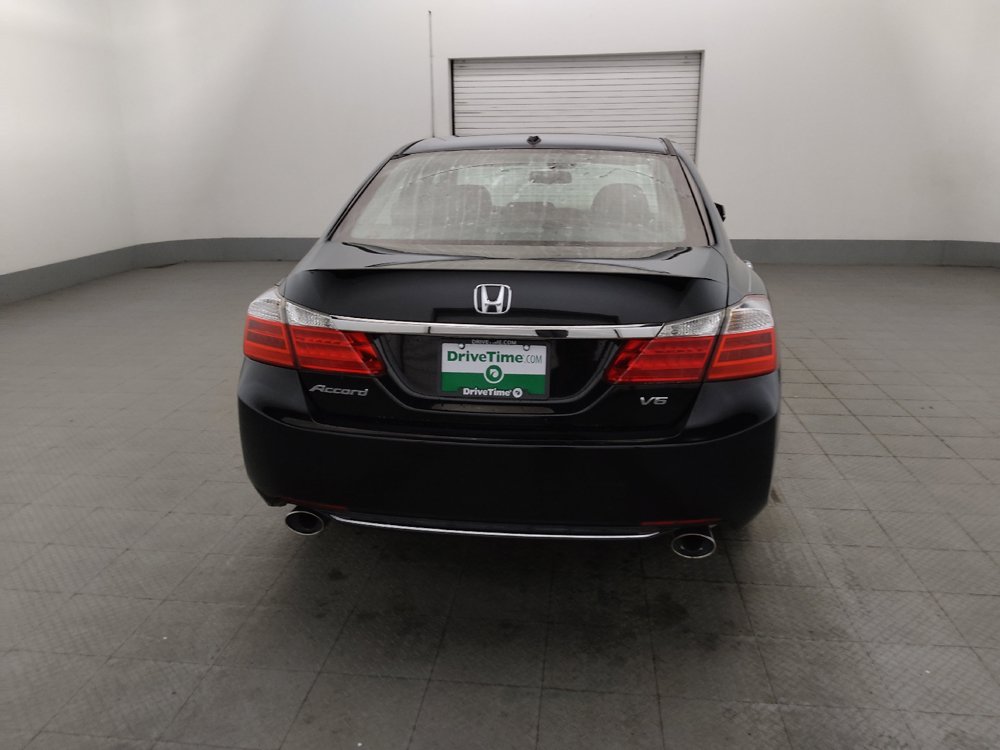 Used 2015 Honda Accord Touring image 7