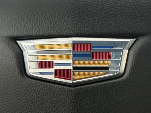 Certified 2024 Cadillac XT6 Luxury w/ LPO, Floor Liner Package FWD image 4