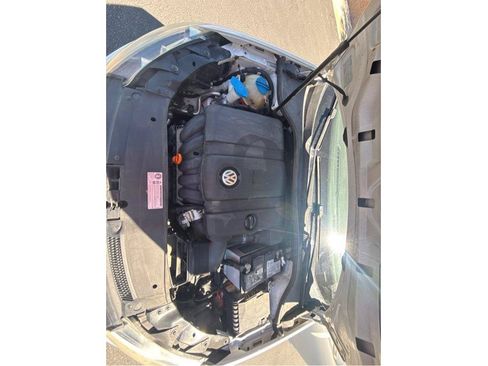 Used 2012 Volkswagen Jetta SportWagen FWD image 18