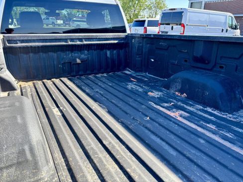 Used 2021 Chevrolet Silverado 1500 W/T w/ WT Value Package AWD/4WD image 11