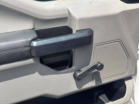 Used 2017 Ford F150 XL RWD image 11