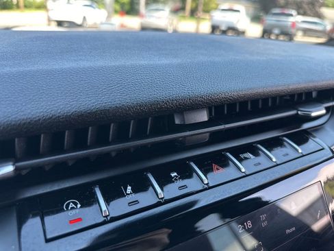 Used 2023 Jeep Grand Cherokee L Altitude image 32