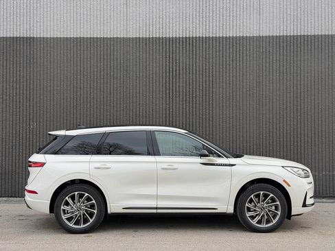 New 2026 Lincoln Corsair Grand Touring AWD/4WD image 7