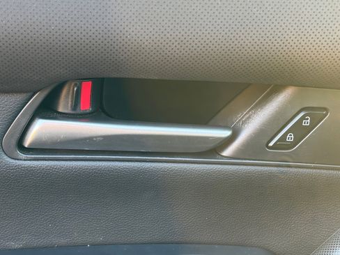 Used 2023 MAZDA CX-50 2.5 S w/ Preferred Plus Pkg image 9