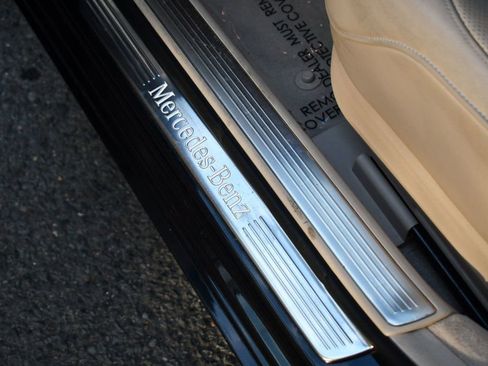 Used 2018 Mercedes-Benz S 560 4MATIC Sedan image 59