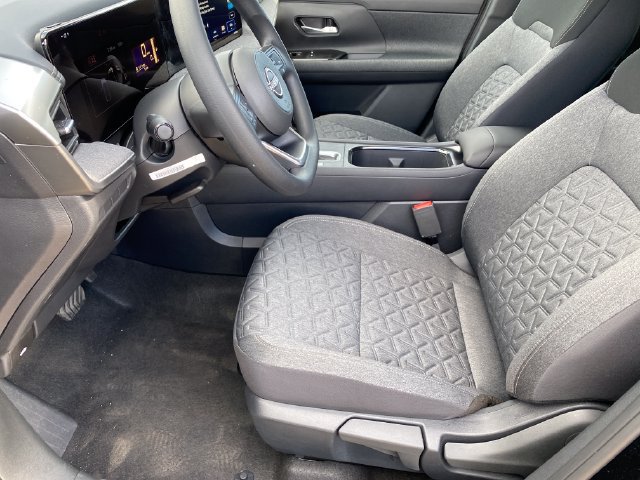 New 2027 Nissan Kicks SV AWD/4WD image 10