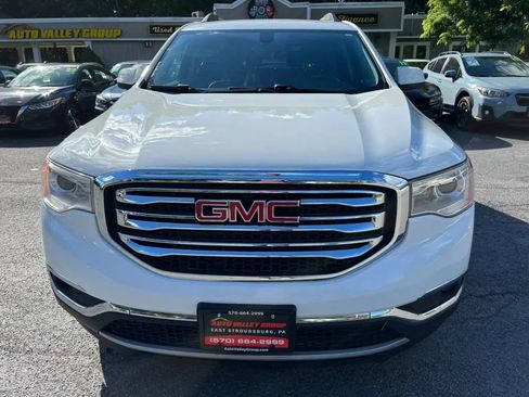 Used 2018 GMC Acadia SLT AWD/4WD image 3