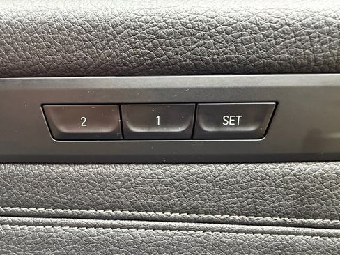 Used 2018 BMW M550i xDrive AWD/4WD image 24