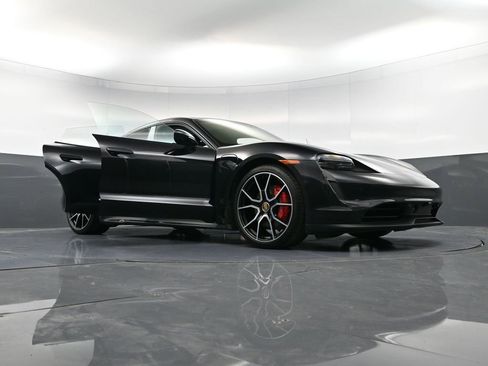 Certified 2023 Porsche Taycan 4S image 39