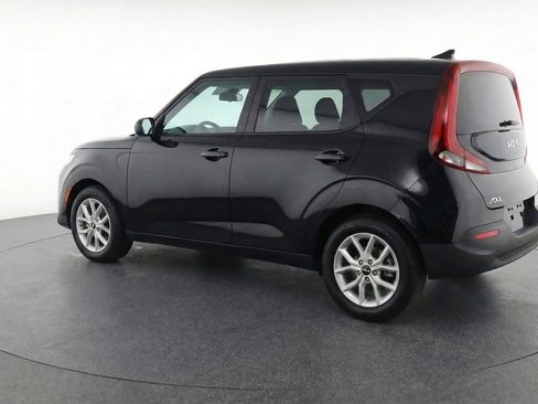 Used 2025 Kia Soul LX w/ LX Technology Package image 6