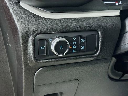 Certified 2022 Ford Explorer XLT w/ Equipment Group 202A image 10