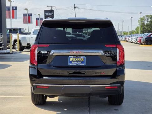Used 2023 GMC Yukon AT4 w/ AT4 Premium Plus Package AWD/4WD image 6