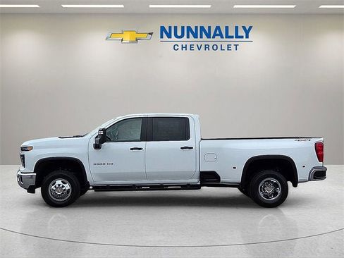 New 2026 Chevrolet Silverado 3500 W/T w/ WT/CX Safety Package image 2