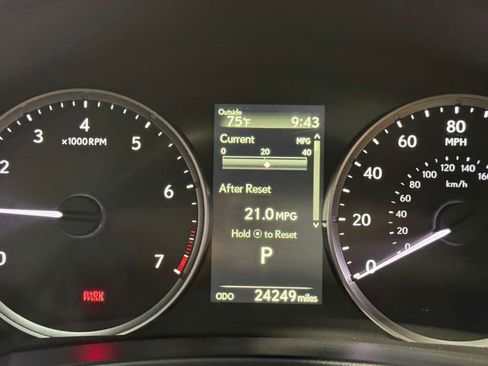 Used 2024 Lexus IS 350 F Sport RWD image 16