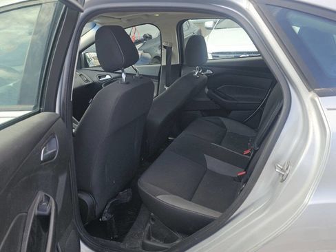 Used 2012 Ford Focus SE image 7